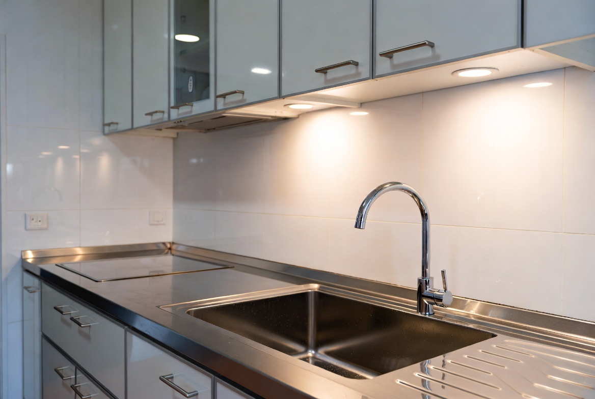 Gleaming kitchen and sparkling bathroom